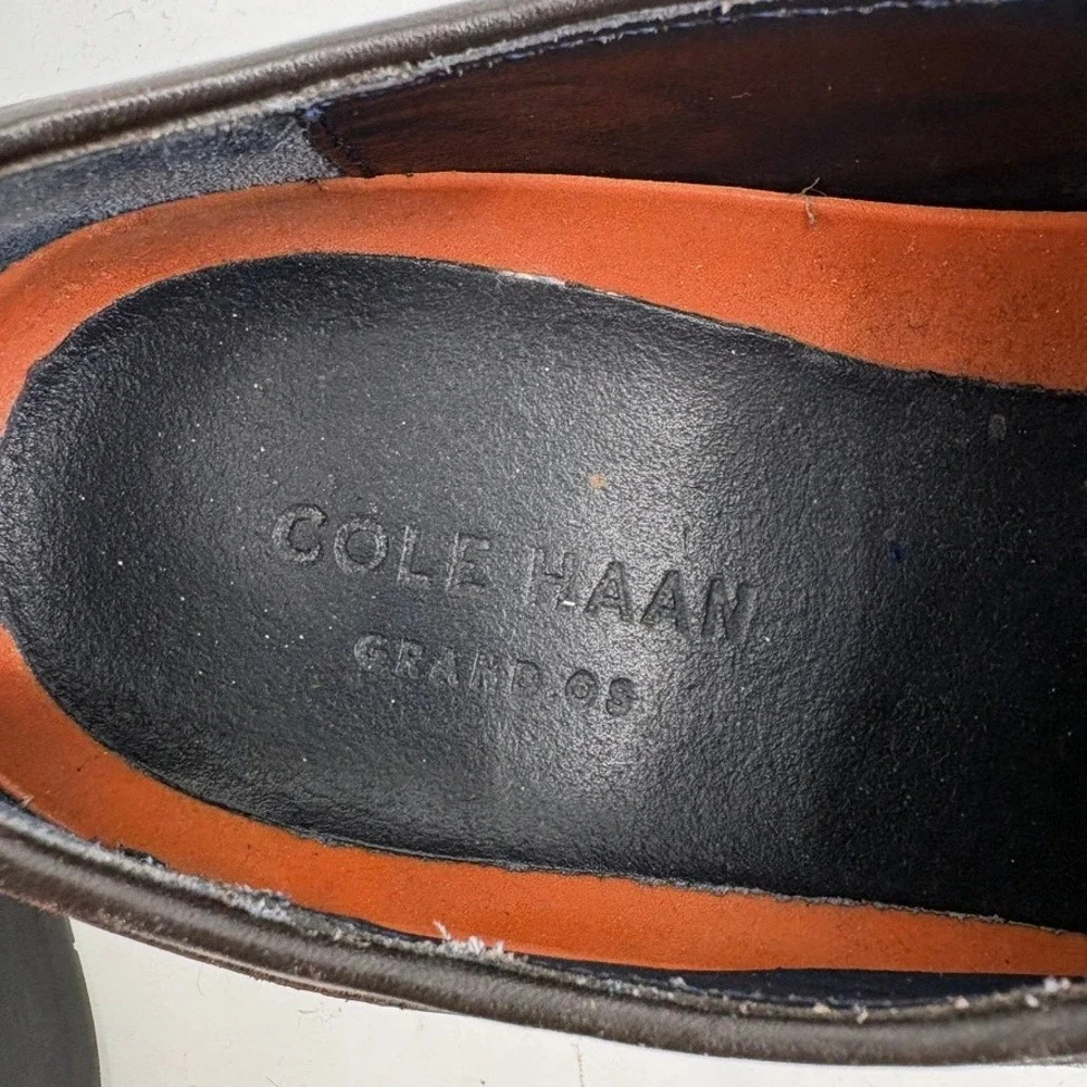Cole Haan Grand OS Mens 9 M Brown Leather Apron Toe Derby Shoes Business Career